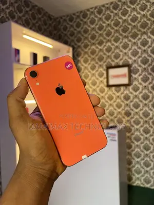 Apple iPhone XR 64 GB Orange