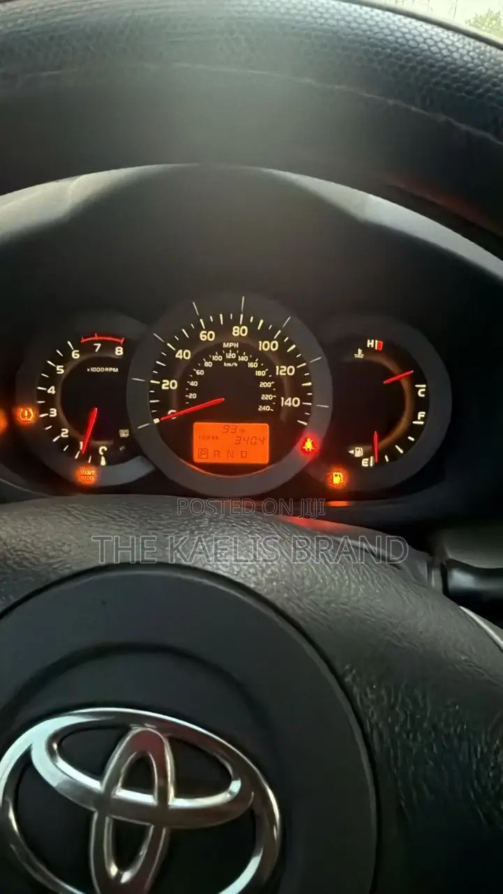 Toyota RAV4 2012 Red