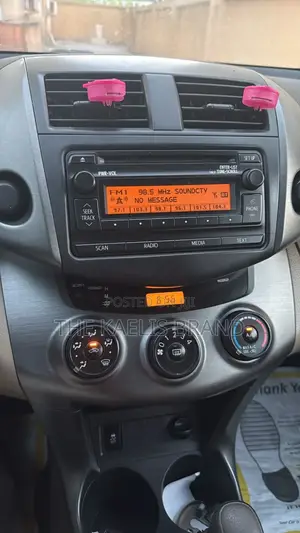 Toyota RAV4 2012 Red