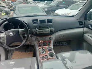 Toyota Highlander 2008 Green