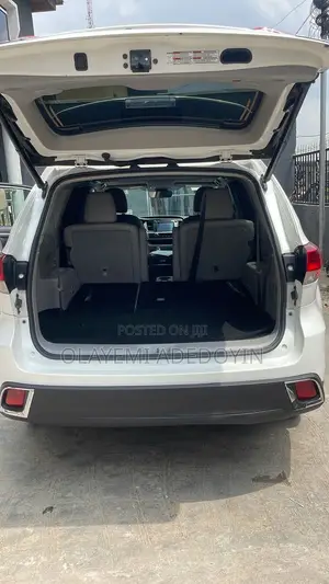 Toyota Highlander Limited 4x4 V6 (3.5L 6cyl 8A) 2018 White