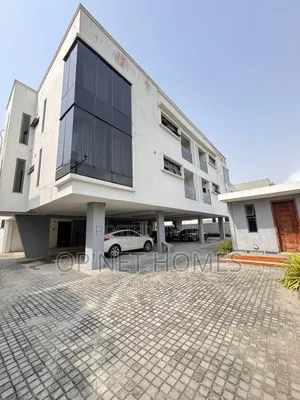 Furnished 3bdrm Apartment in Lekki Expressway for sale