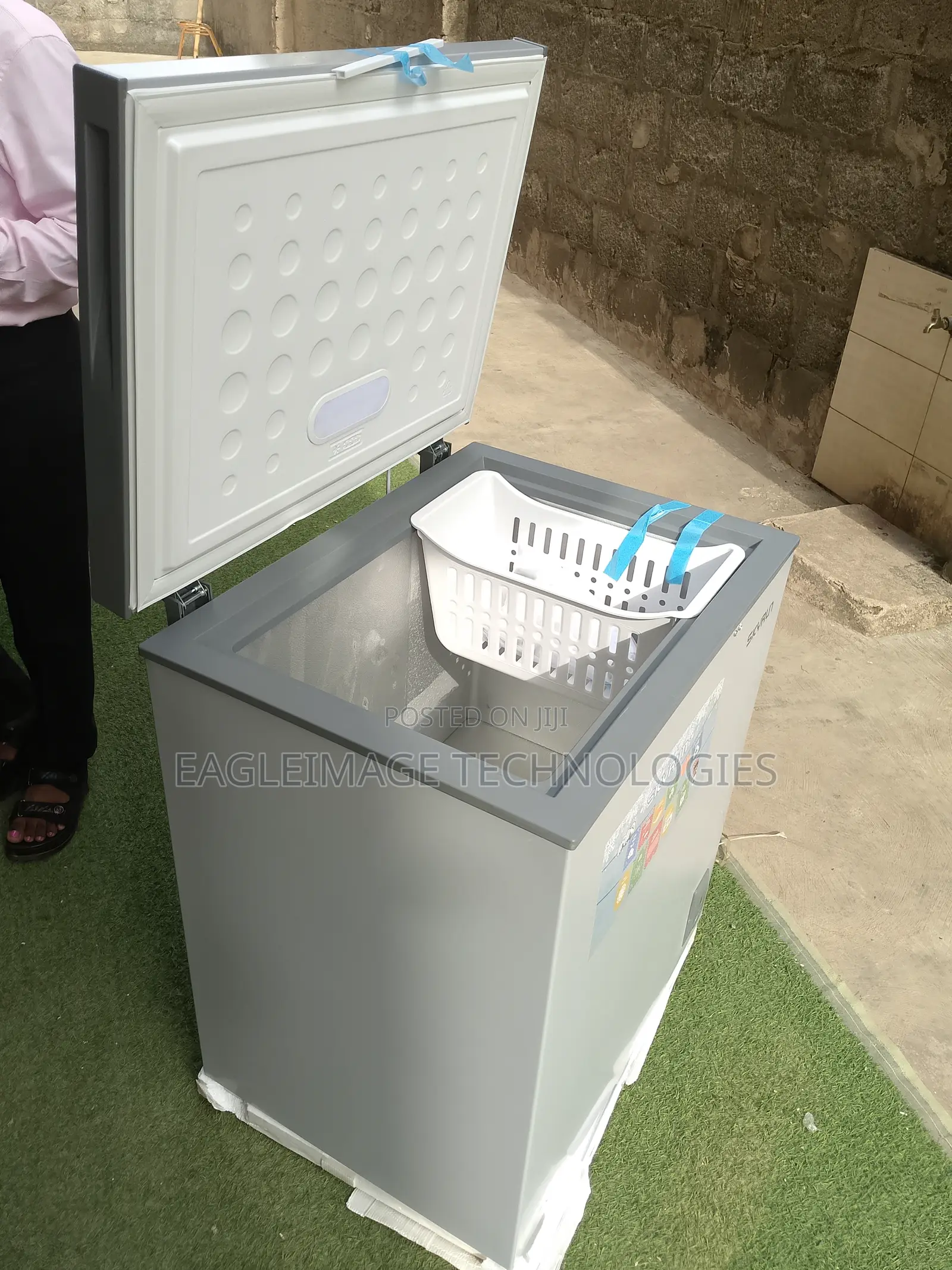Budget-Friendly Skyrun 145 Litre Deep Freezer