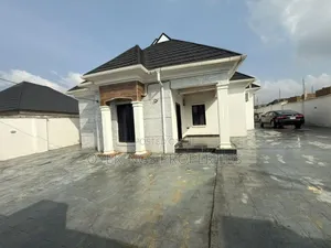 Furnished 4bdrm Block of Flats in Ajila Estate, Akala Express for sale