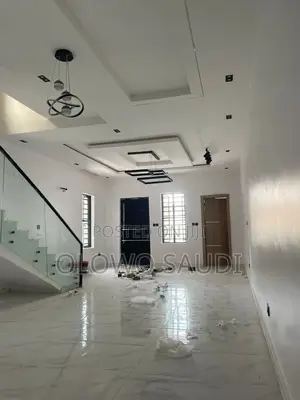 5bdrm Duplex in Peninsula Garden, Sangotedo for rent