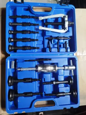 Inner and Outer Bearing Puller