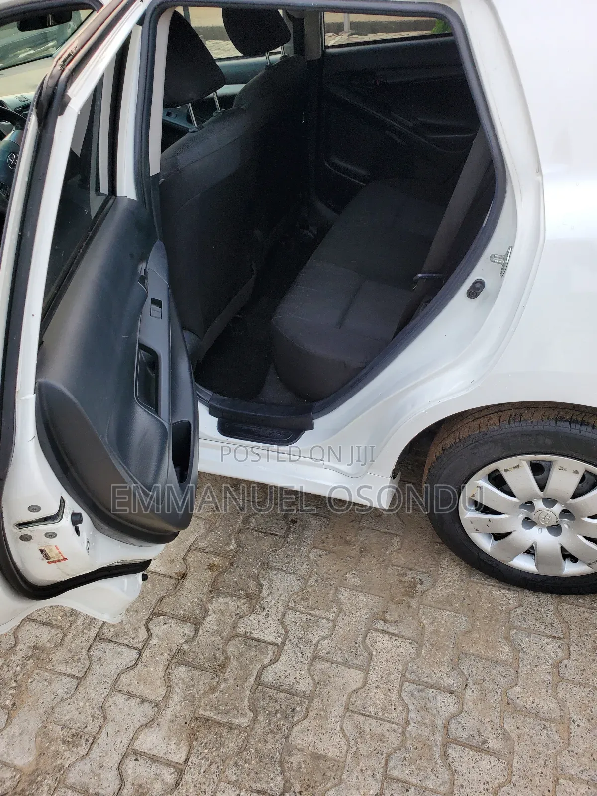 Toyota Matrix 2014 White
