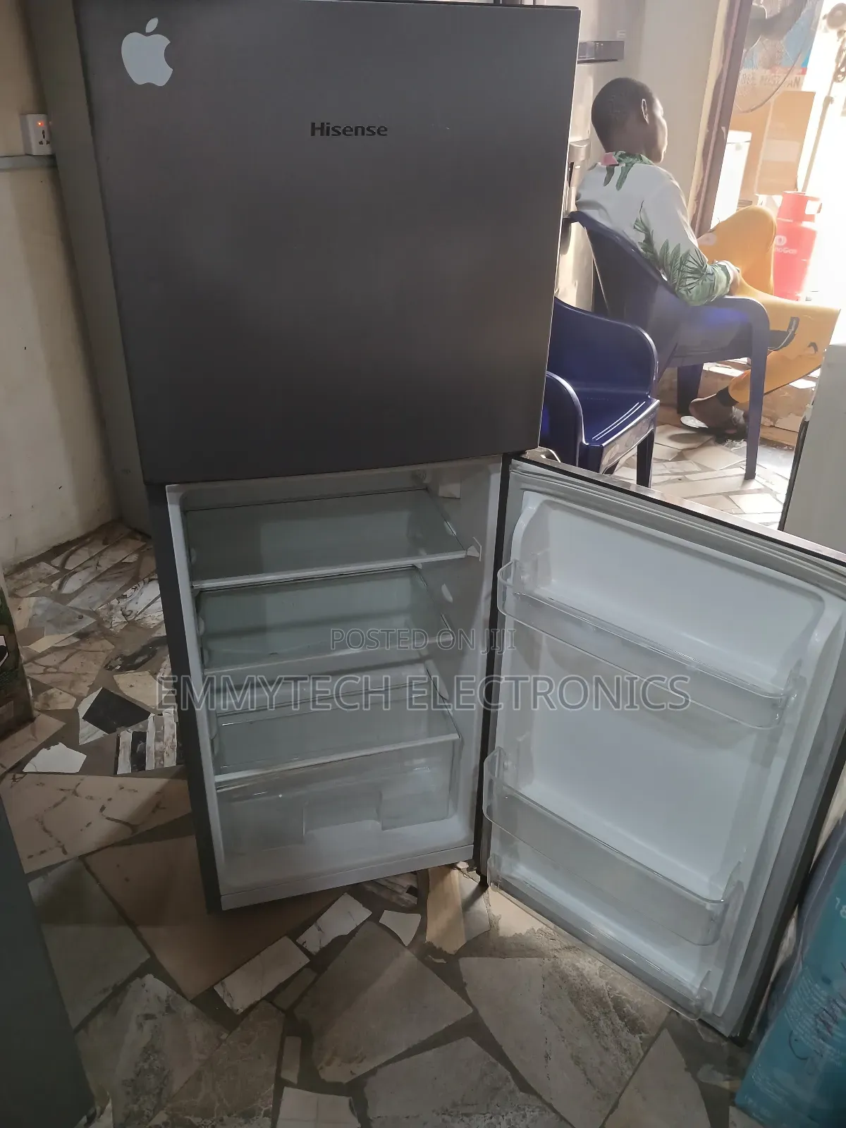 Hisense Refrigerator 130ltrs
