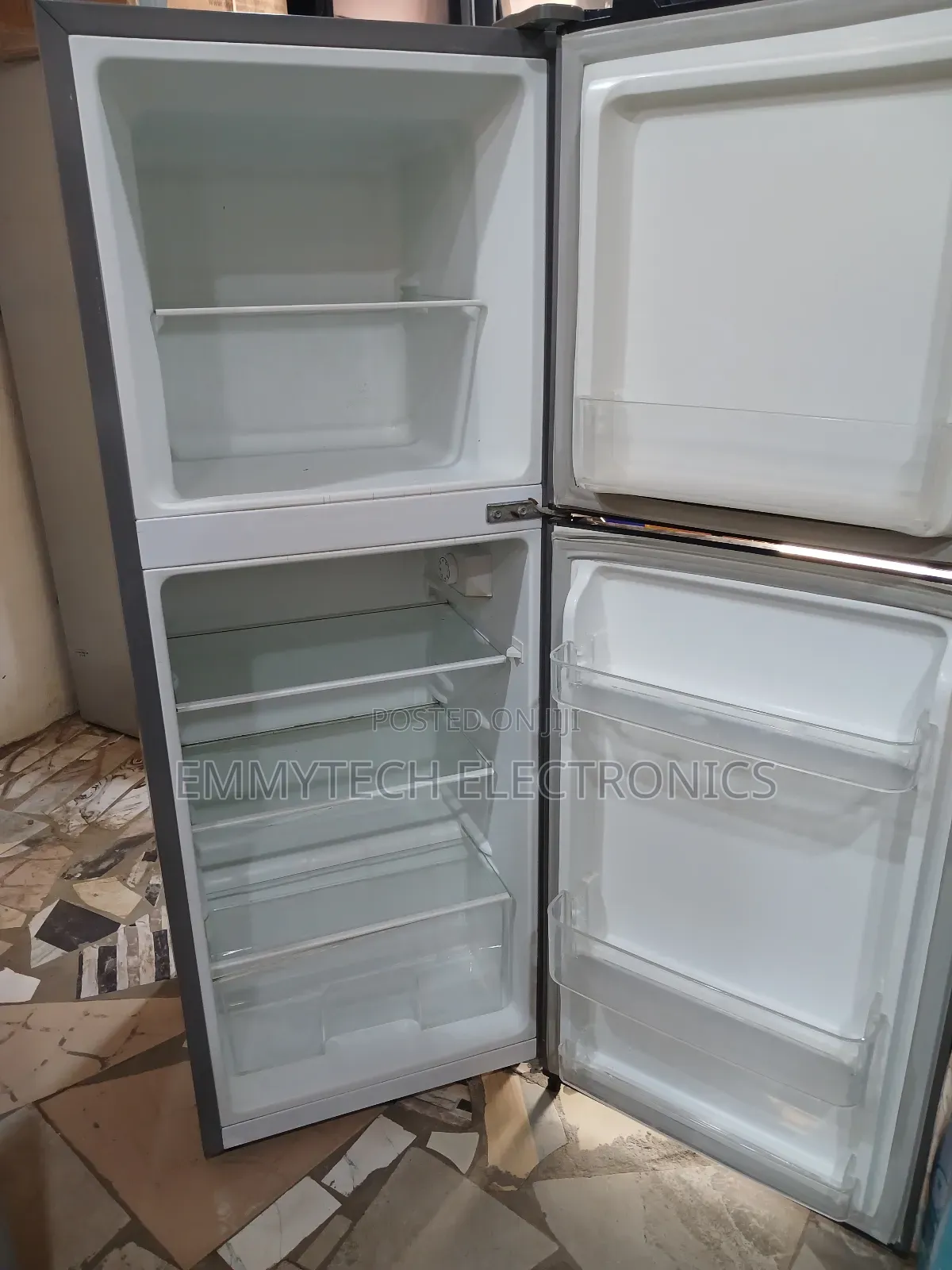 Hisense Refrigerator 130ltrs