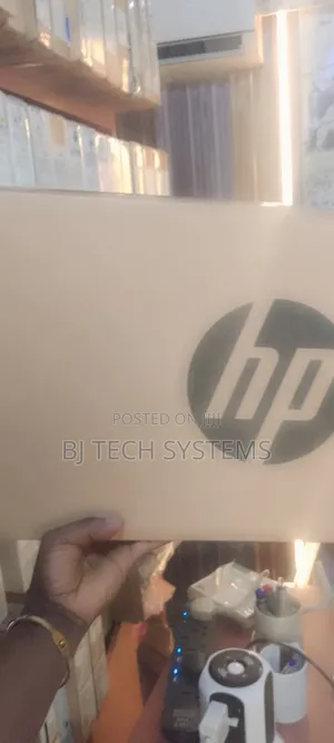 New Laptop HP 15 8GB Intel Core i5 SSD 512GB