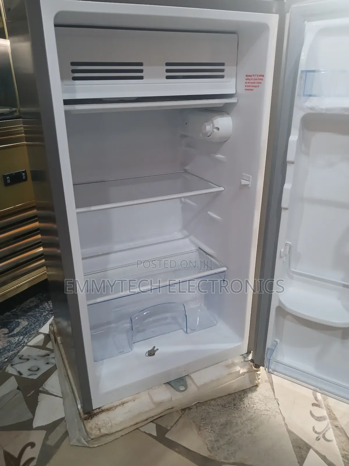 Skyrun Fridge 95ltrs