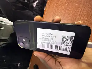 Apple iPhone 12 64 GB Black