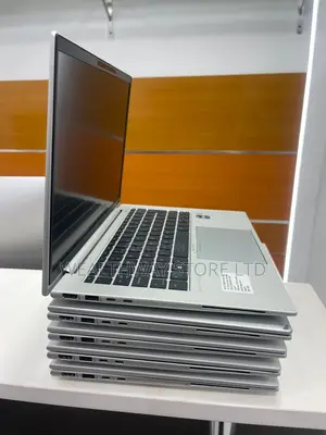 New Laptop HP EliteBook 840 G9 16GB Intel Core i7 SSD 512GB