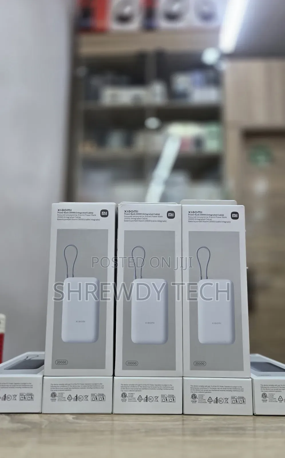 Xiaomi Powerbank With Integrated Cable