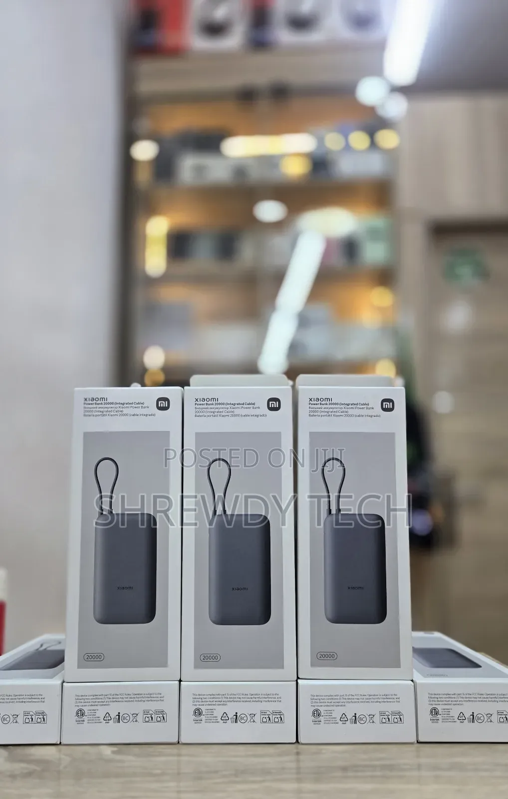 Xiaomi Powerbank With Integrated Cable