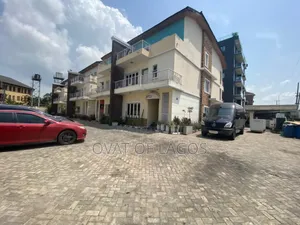 4bdrm Duplex in Lekki Phase 1 for rent