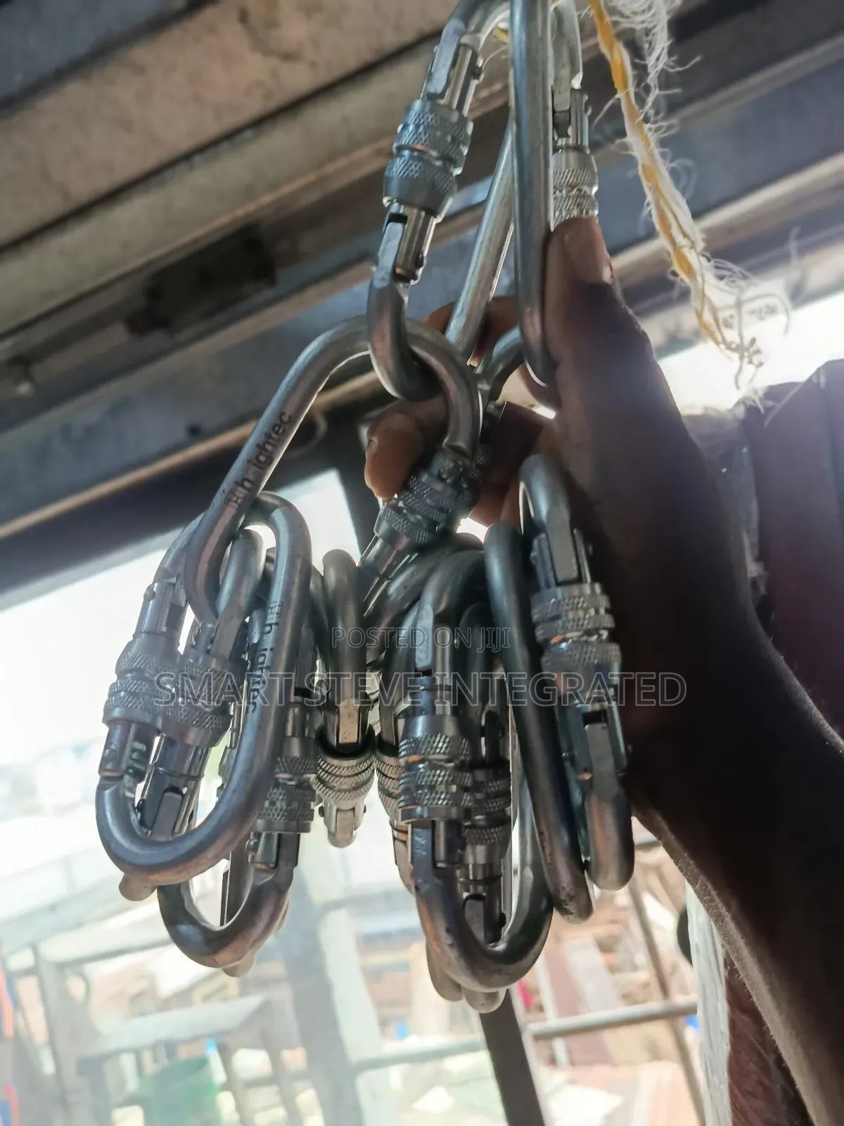 Locking Carabiners Hooks