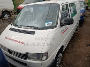 Volkswagen Transporter 2004 White