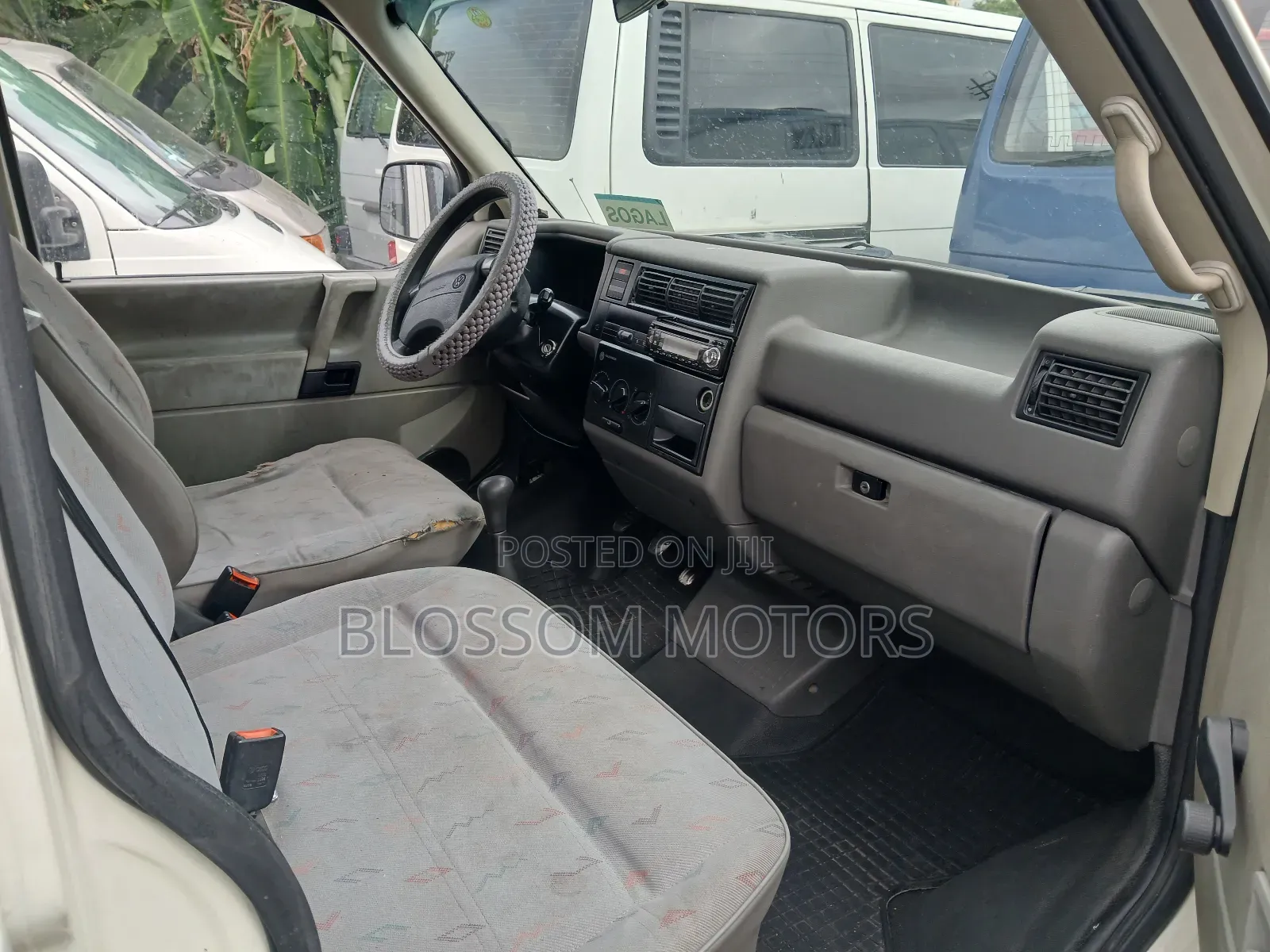 Volkswagen Transporter 2004 White