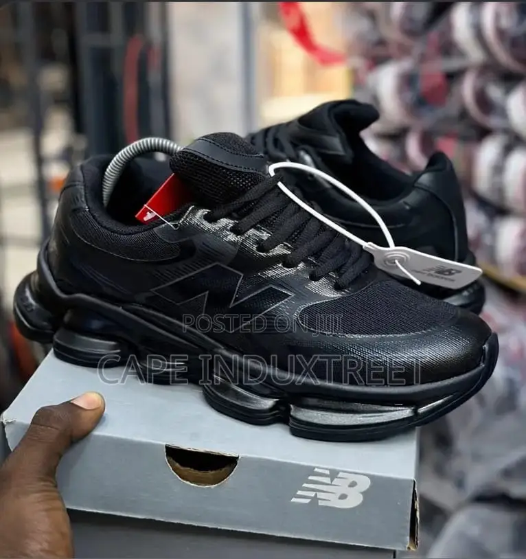 Best Quality Trendy Sneaker Series