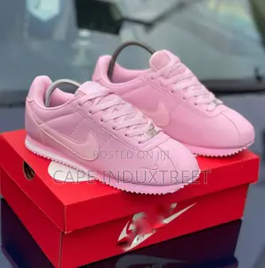 Best Quality Trendy Sneaker Series