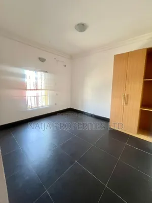 1bdrm Shared Apartment in Lekki County for rent