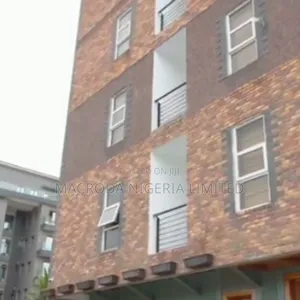 Furnished 2bdrm Apartment in Lekki Phase 1 for sale