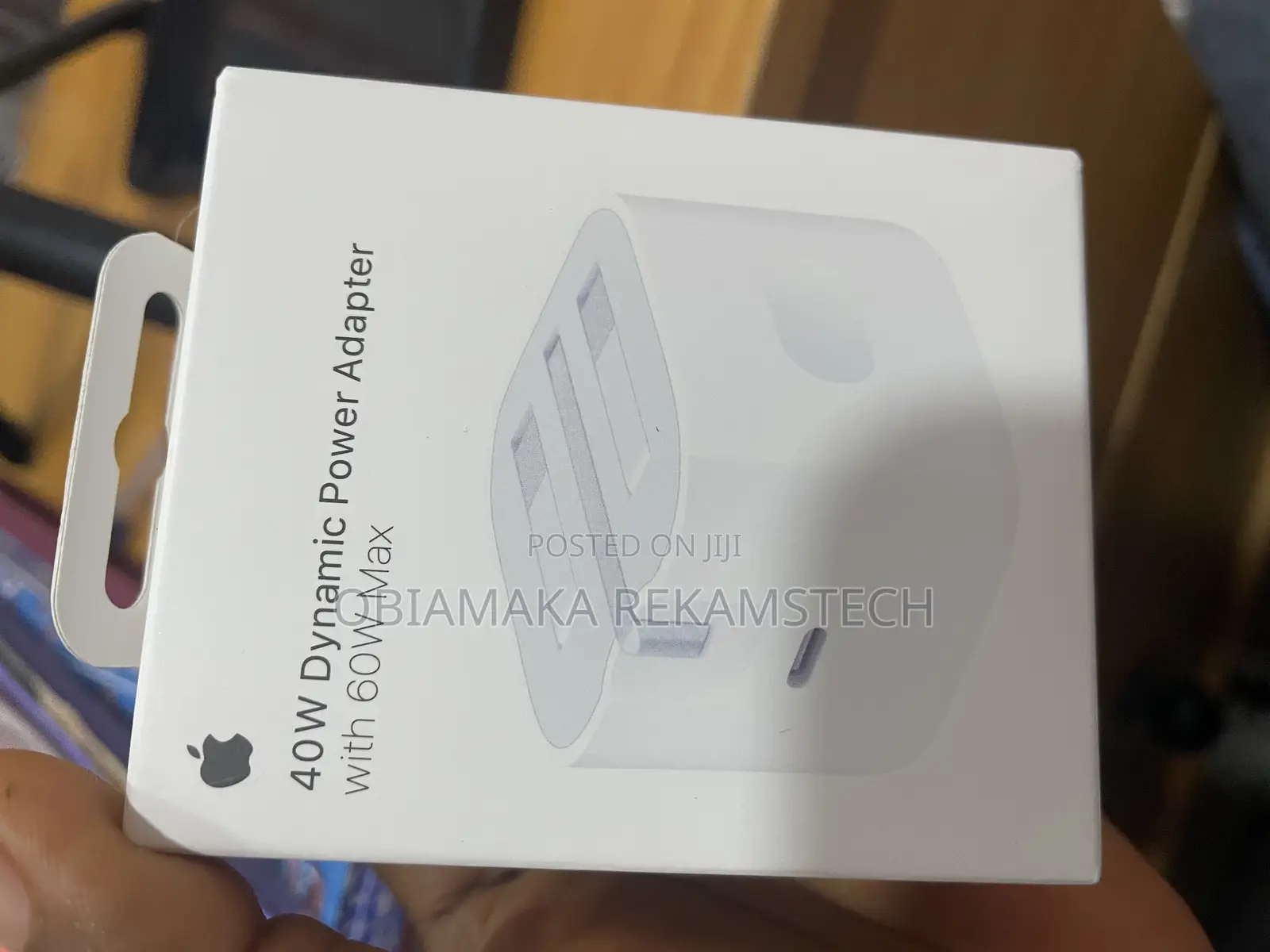 iPhone Adapter