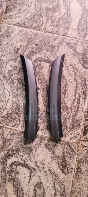 Genuine Mercedes-Benz Side Cover Set 167-885-57-03-9999