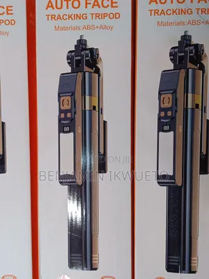 Auto Face Tracking Tripod