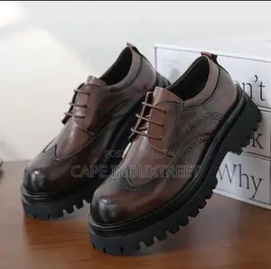Luxury Brogue Platform Derby – Bold Elegance With Modern Edge