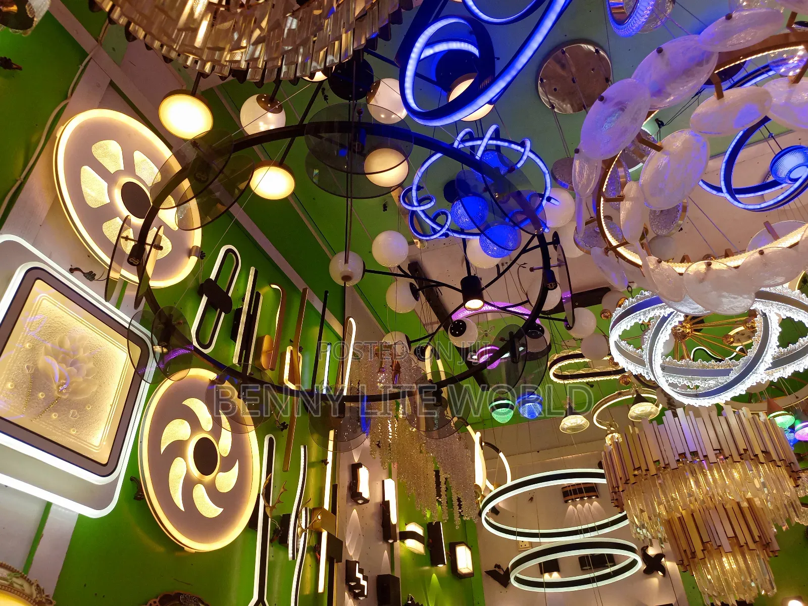 1000mm Eclara Round Chandelier