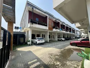 4bdrm Townhouse/Terrace in Ikota for sale