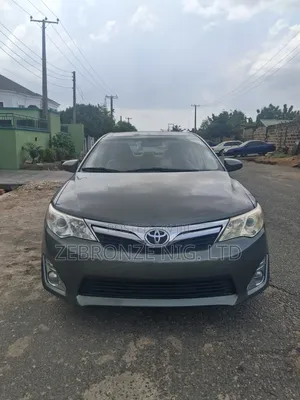 Toyota Camry XLE 4dr Sedan (2.5L 4cyl 6A) 2012 Green