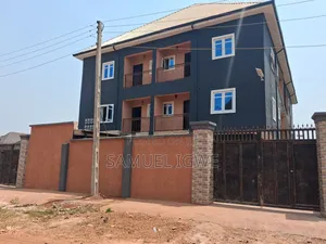 1bdrm Block of Flats in Jubilee Estate, Enugu for rent