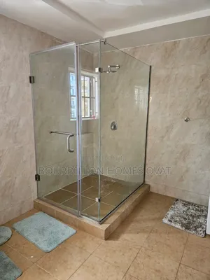 Furnished 3bdrm Apartment in Lekki Phase 1 for rent