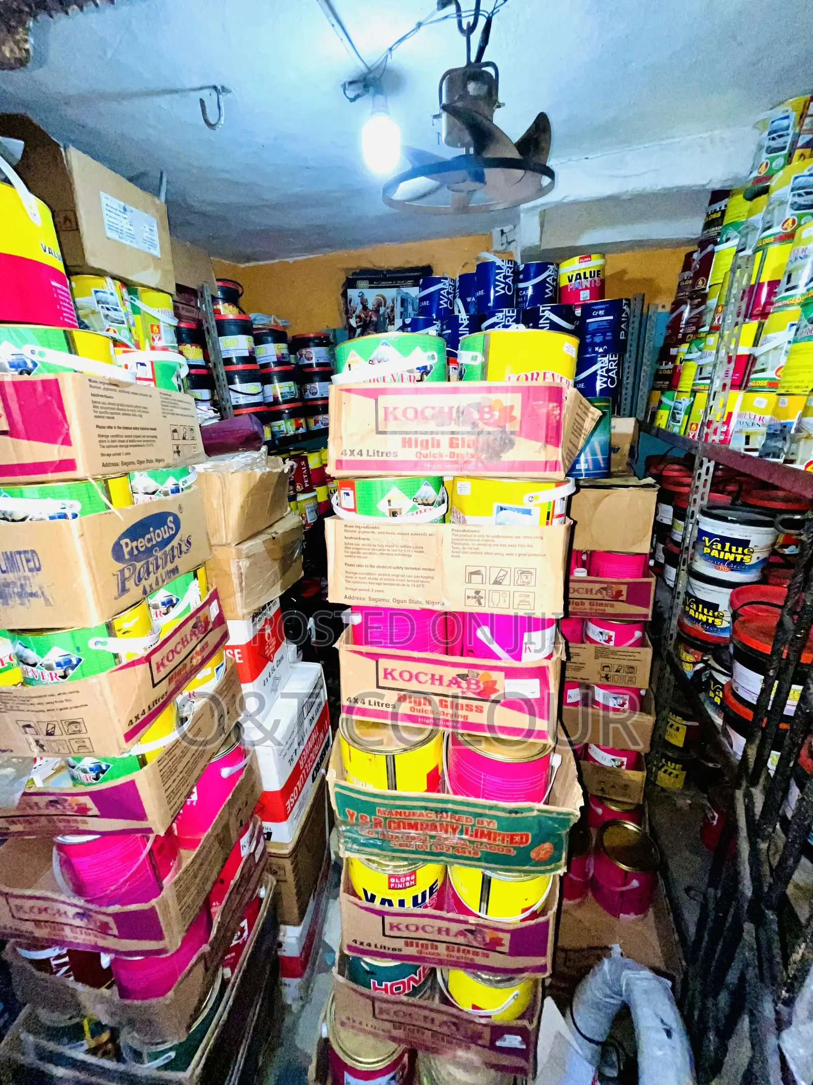 Paint Distributor
