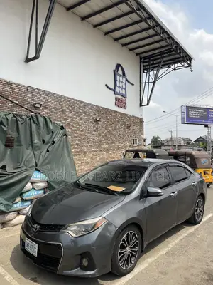 Toyota Corolla 2015 Gray