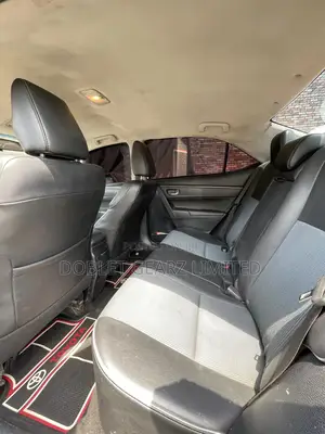 Toyota Corolla 2015 Gray