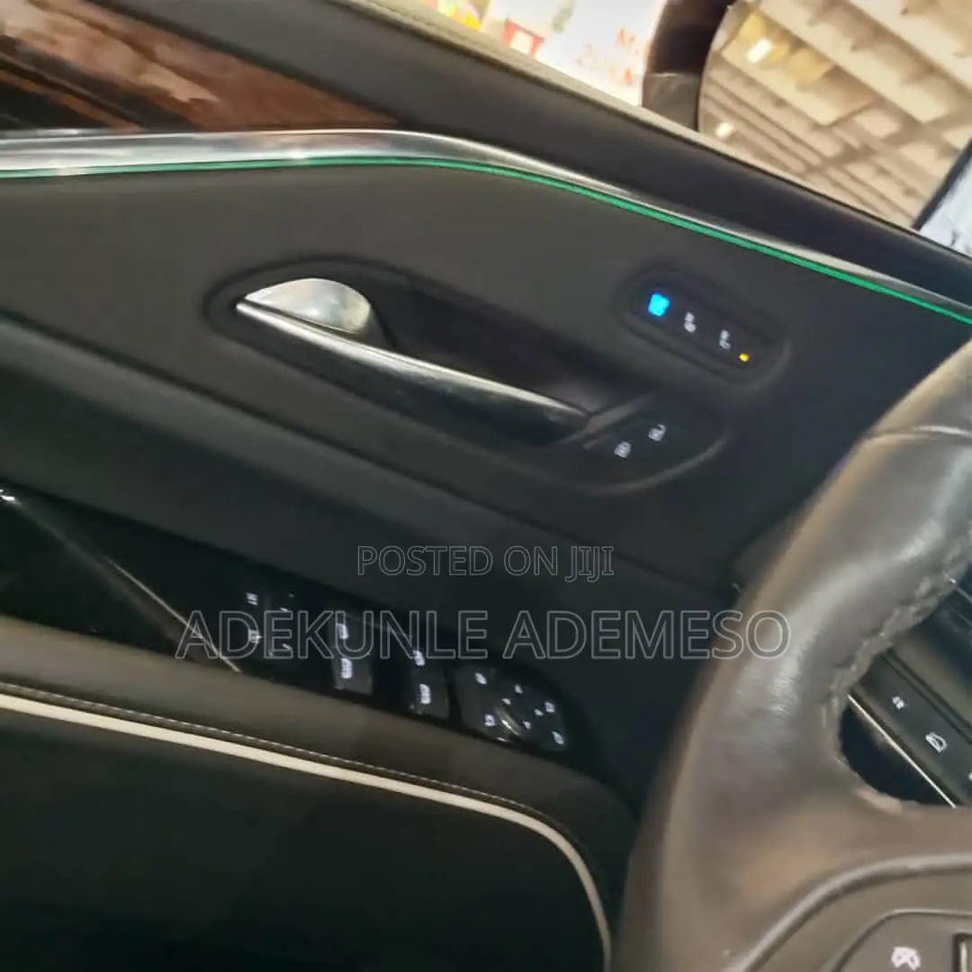 Cadillac Escalade 2024 Gray