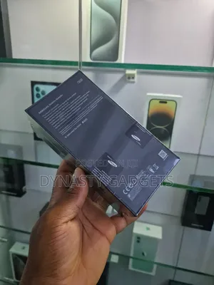 New Samsung Galaxy Note 10 Plus 256 GB Silver