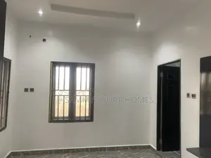 4bdrm Duplex in Liberty Estate Fo1 for rent