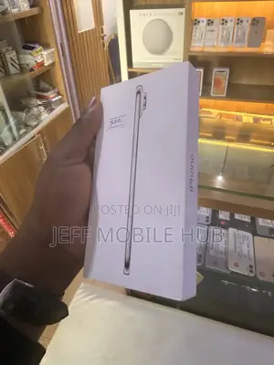 New Apple iPhone Air 256 GB White