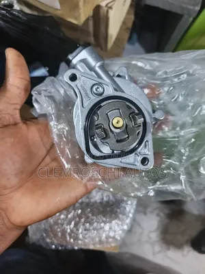 High Quality Certified Brand New Vaccum Pump Range Rover Vogue