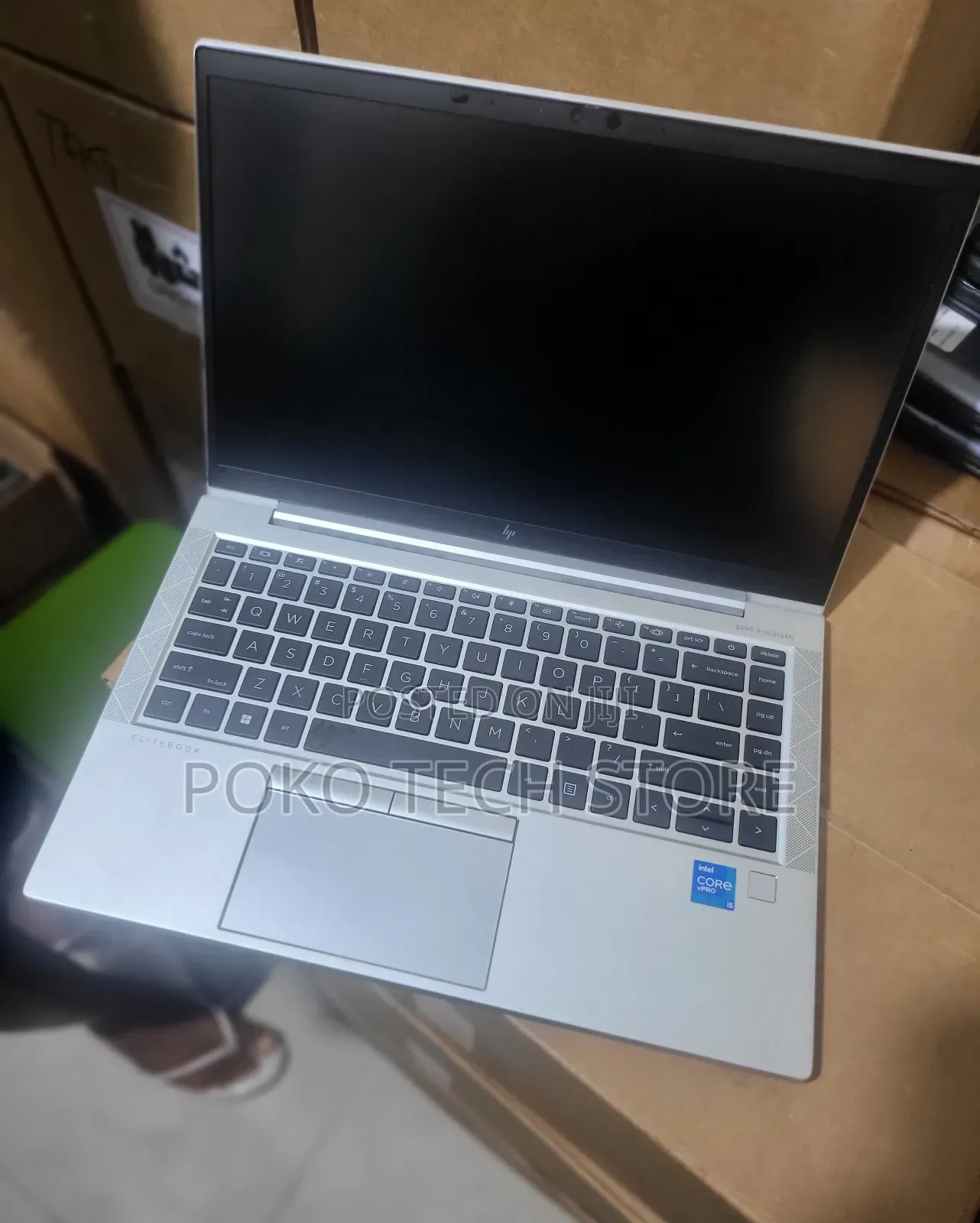 New Laptop HP EliteBook 840 G7 8GB Intel Core i5 SSD 256GB