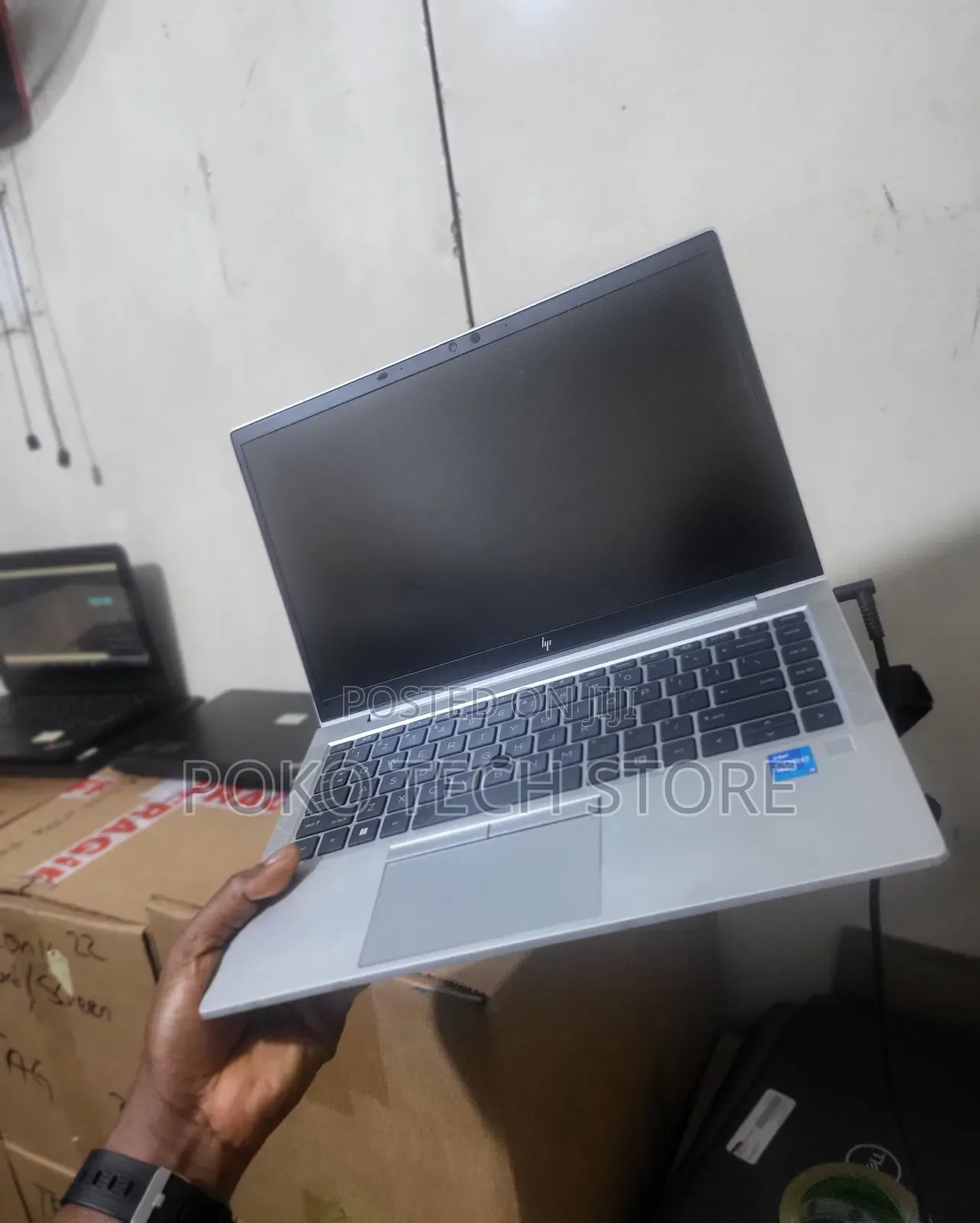 New Laptop HP EliteBook 840 G7 8GB Intel Core i5 SSD 256GB