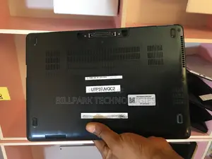 Laptop Dell Latitude E7270 8GB Intel Core i7 SSD 256GB