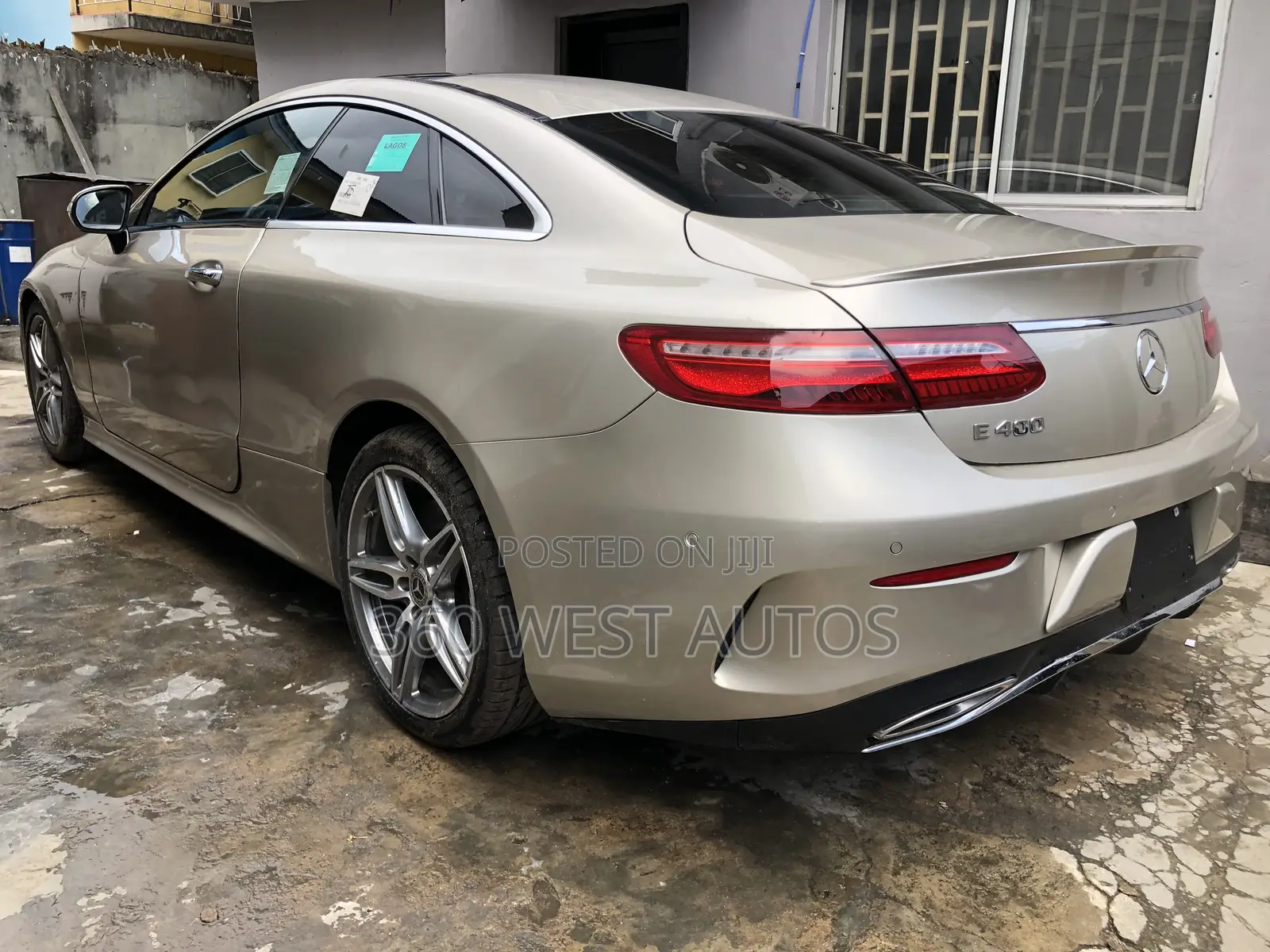Mercedes-Benz E400 2018 Gold