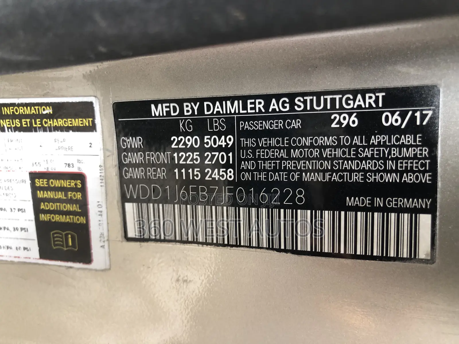 Mercedes-Benz E400 2018 Gold