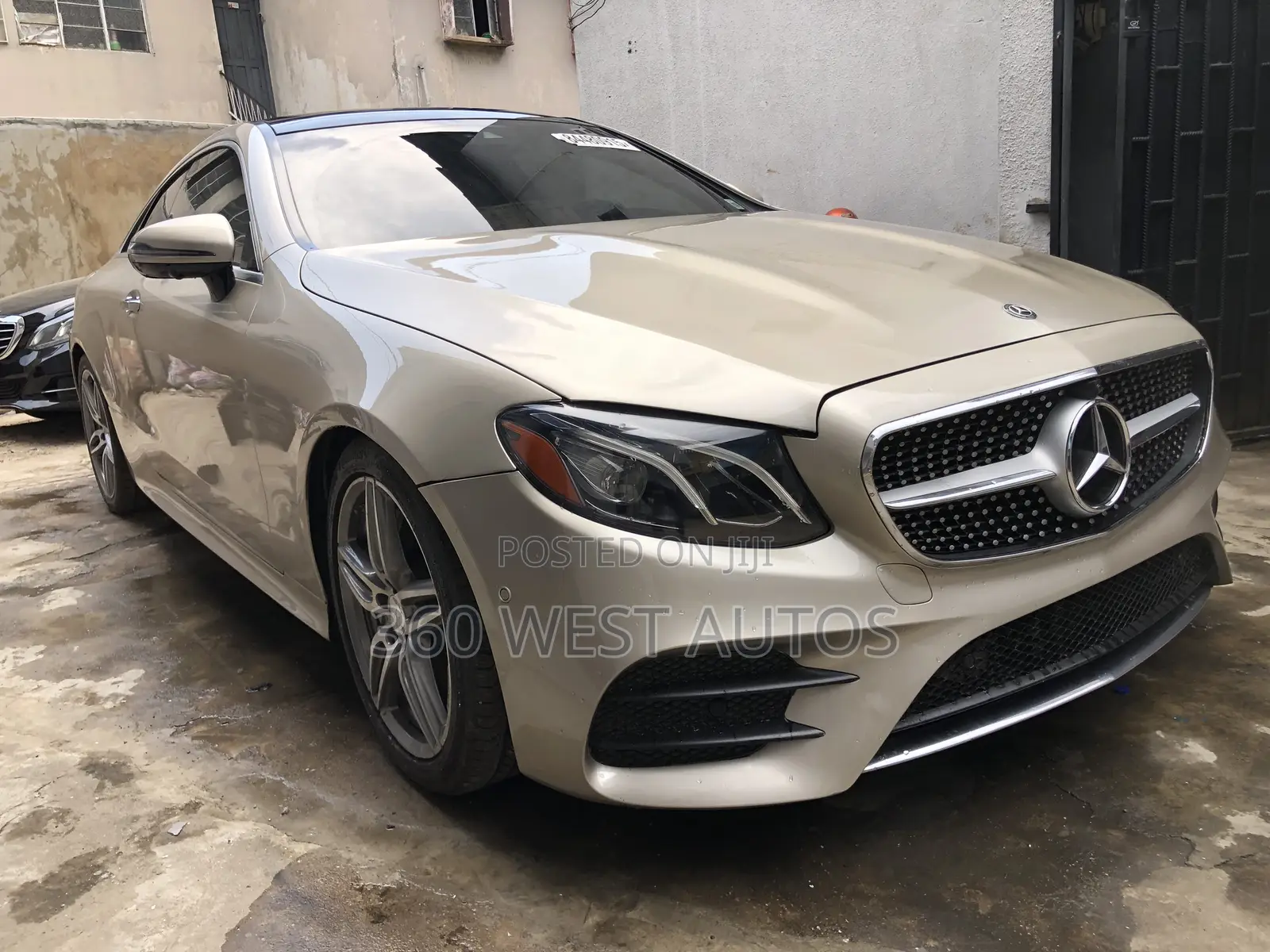 Mercedes-Benz E400 2018 Gold